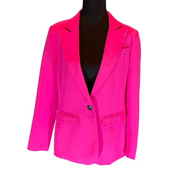 Vince Camuto Jackets & Blazers - Vince Camuto Hot Pink Single Button Blazer Size XS Buttery Soft
Barbiecore